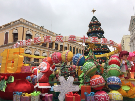 マカオのクリスマスデコレーション（資料写真）＝セナド広場