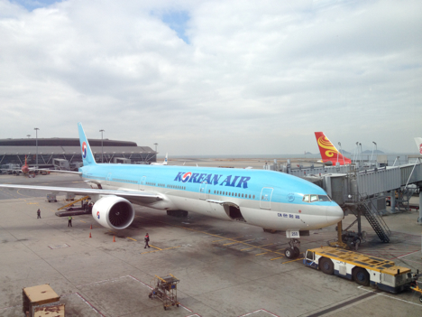 香港国際空港に駐機中の大韓航空機（写真はイメージ）＝2014年2月—本紙撮影