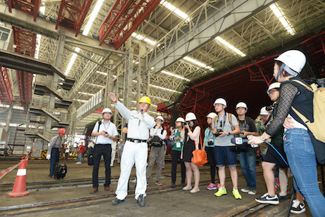 海底トンネル用の円筒型ユニット製作工場（写真：新聞局、9月24日撮影）