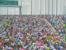 多くの市民ランナーが参加した「香港マラソン2015」＝1月25日（写真：news.gov.hk）