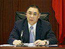 2015年度施政報告内容に関する質疑応答に臨む崔世安マカオ行政長官=3月24日(写真:GCS)