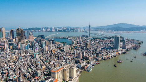 マカオの町並み（資料）＝マカオ半島・内港上空から空撮、2015年4月（写真：GCS）