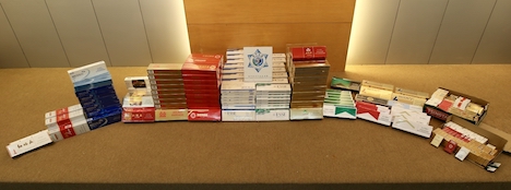 マカオ税関が押収した未納税の密輸たばこ（写真：澳門海關）