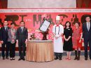 「アートマカオ」記者会見でステージに登壇した村中徳仁さん2019年5月28日(写真:Grand Lisboa Macau)