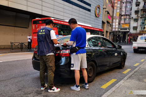 マカオ治安警察局による取り締まりの様子（写真：マカオ治安警察局）