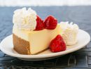 クラシックな「フレッシュ・ストロベリー・チーズケーキ」(写真:The Cheesecake Factory)